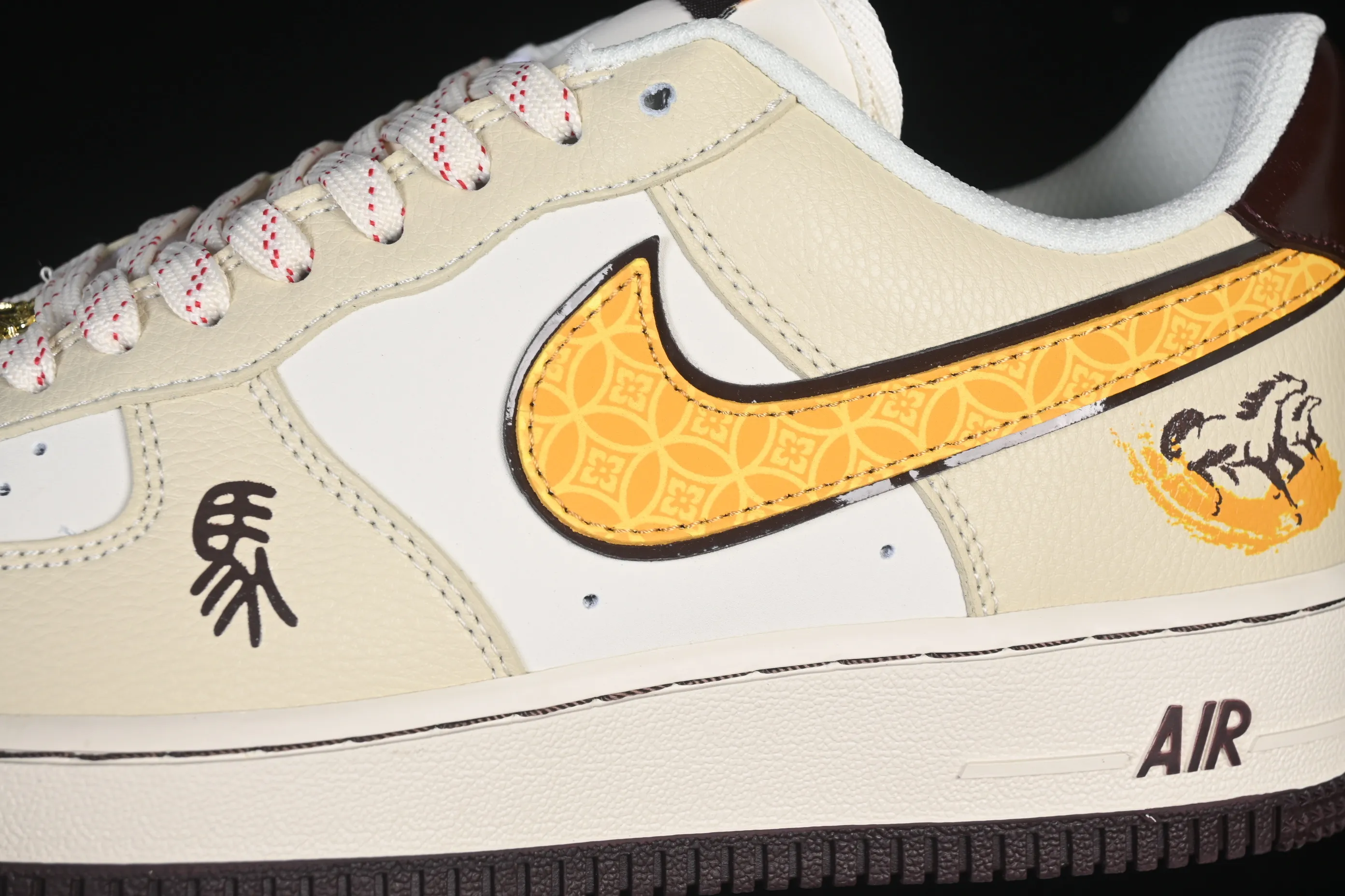 All categories Nk Air Force 1 Air Force series Nk Air Force 1 Low Air Force low-top Nike Air Force 1'07 Low Year of the Horse limited edition Apricot gold pattern Air Force 1 low-top casual sneakers NH0601-504